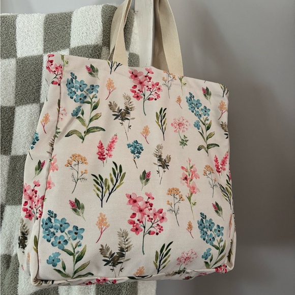 Floral Canvas Tote Bag - Picture 1 of 3